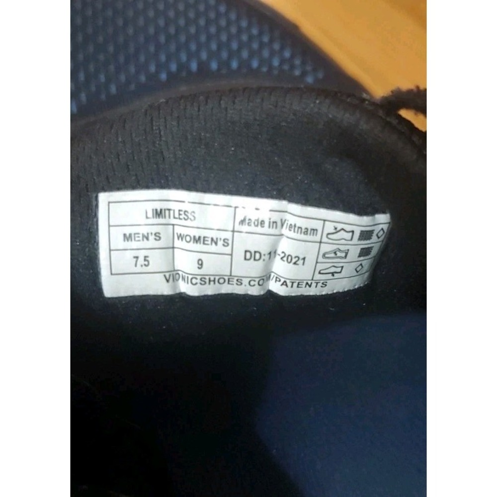 Vionic Limitless Unisex Comfort Sneakers Blue and Black M 7.5 W 9 - Picture 11 of 11
